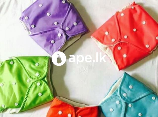 Cloth Diapers - Rs 460 with 2free insert 