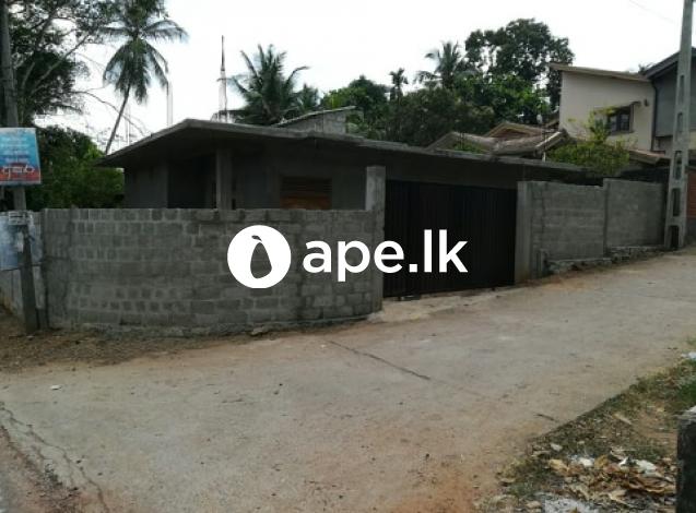 Brand New House For Sale in Athurugiriya